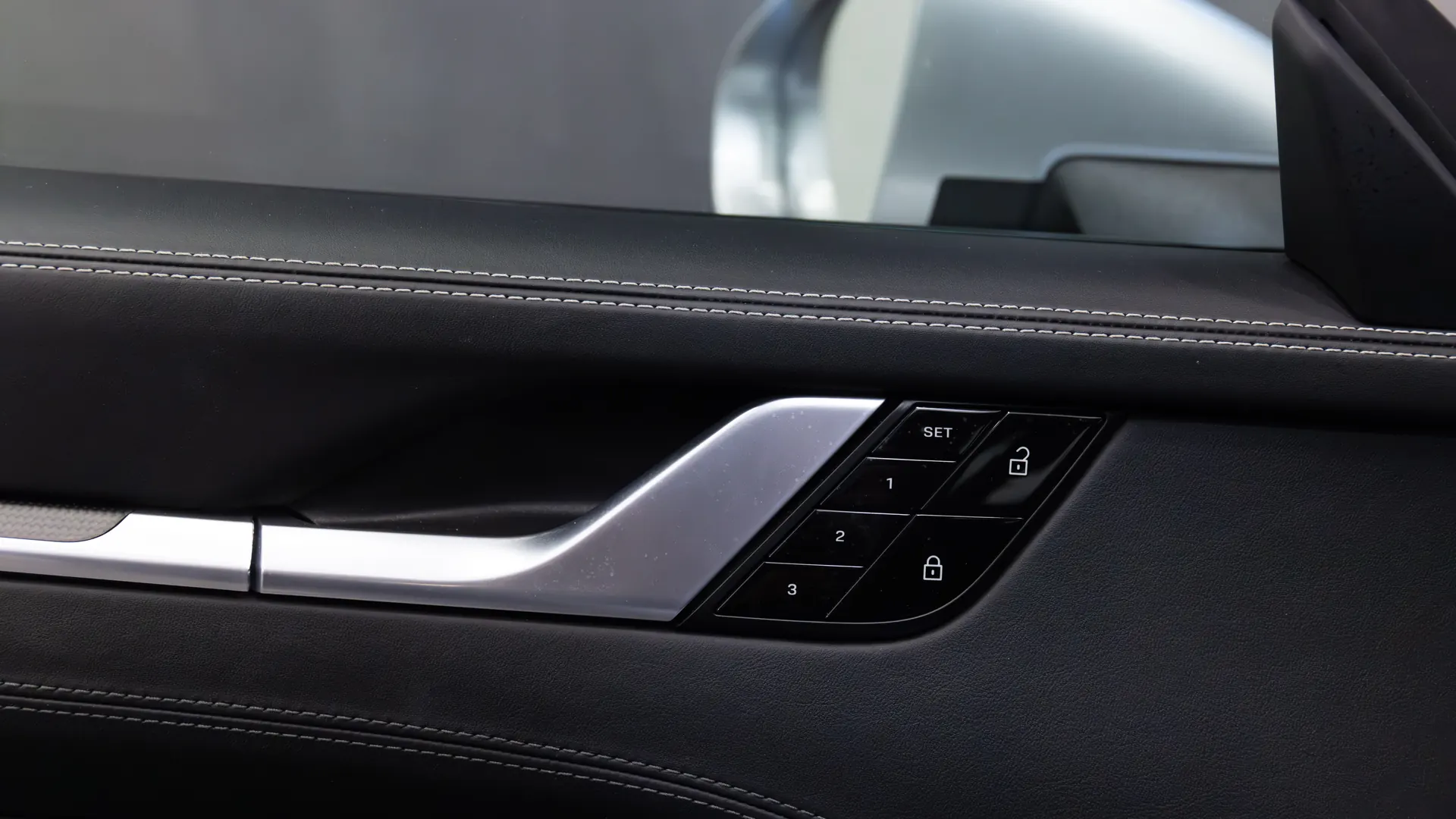 Porsche 911 — photo 30
