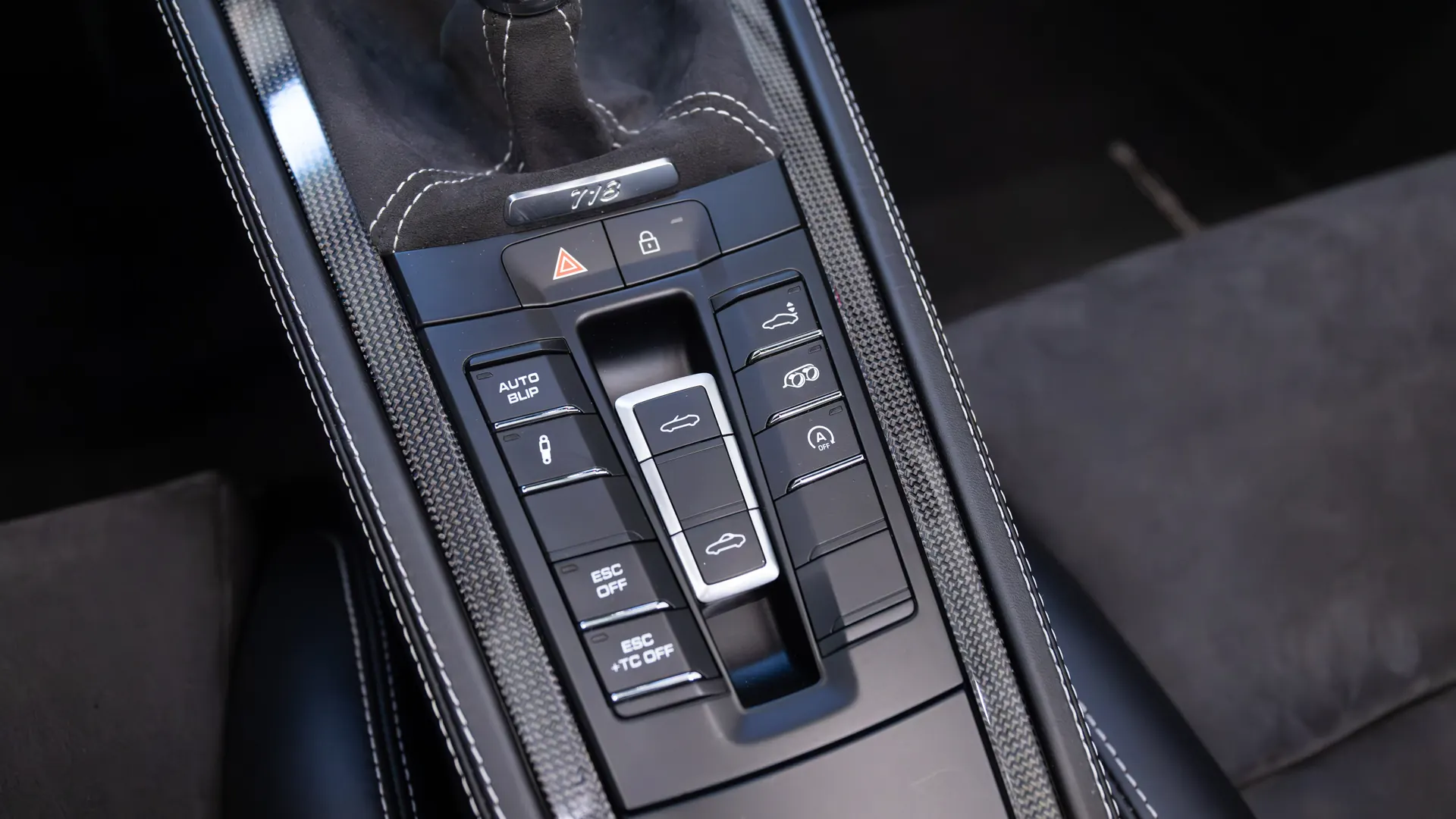 Porsche 718 — photo 30