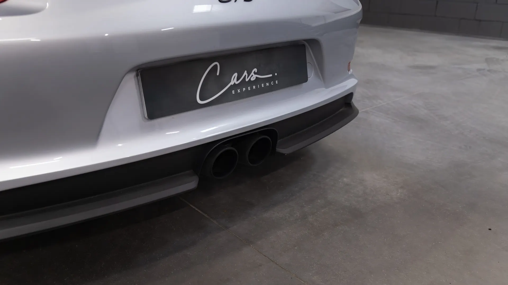 Porsche 911 — photo 8
