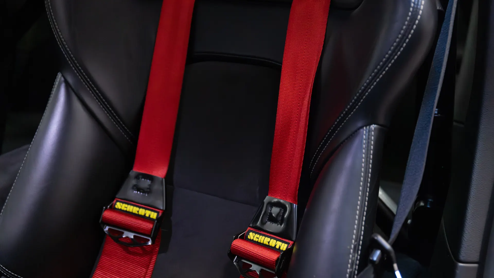 Porsche 911 — photo 17