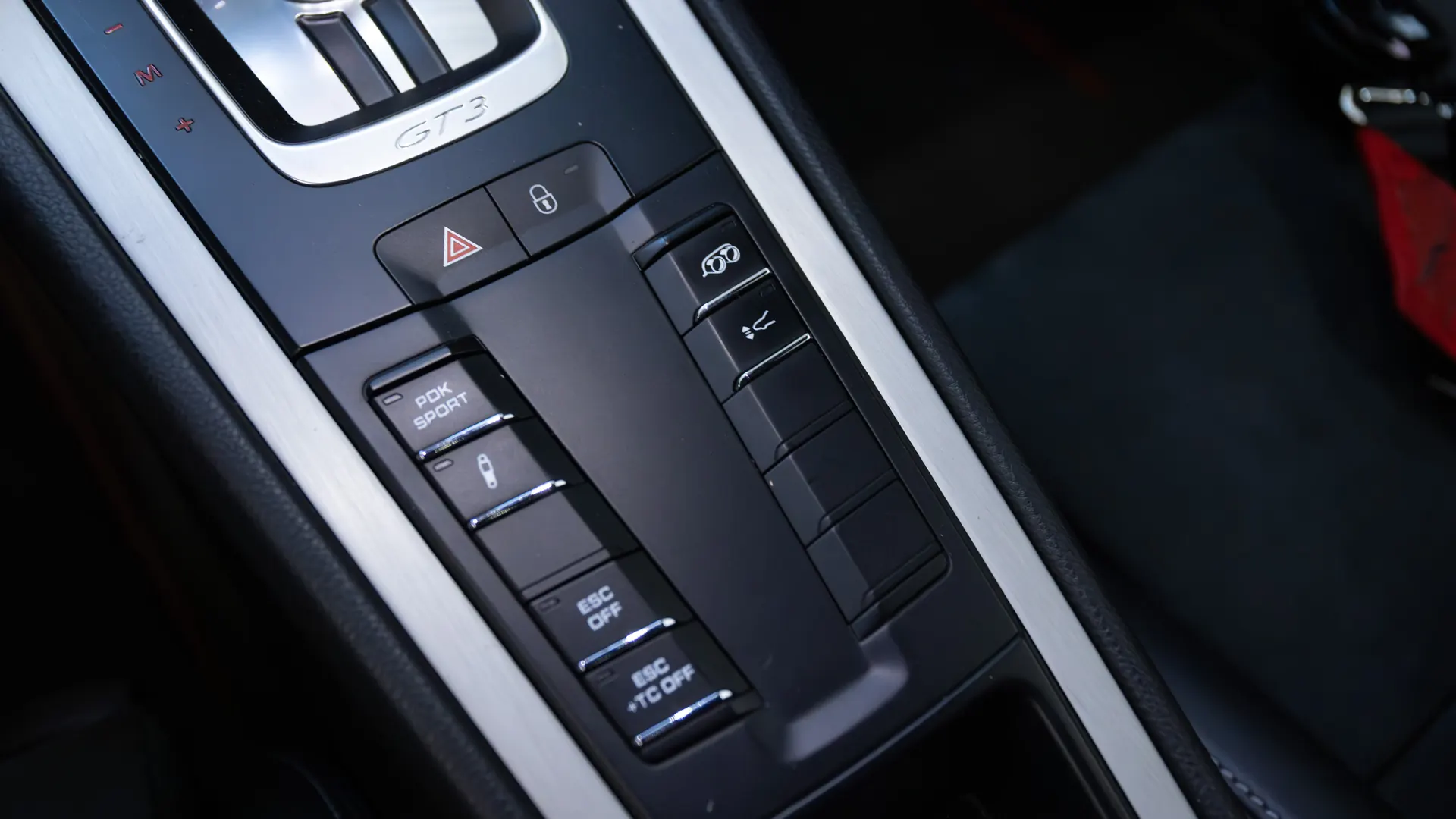 Porsche 911 — photo 20