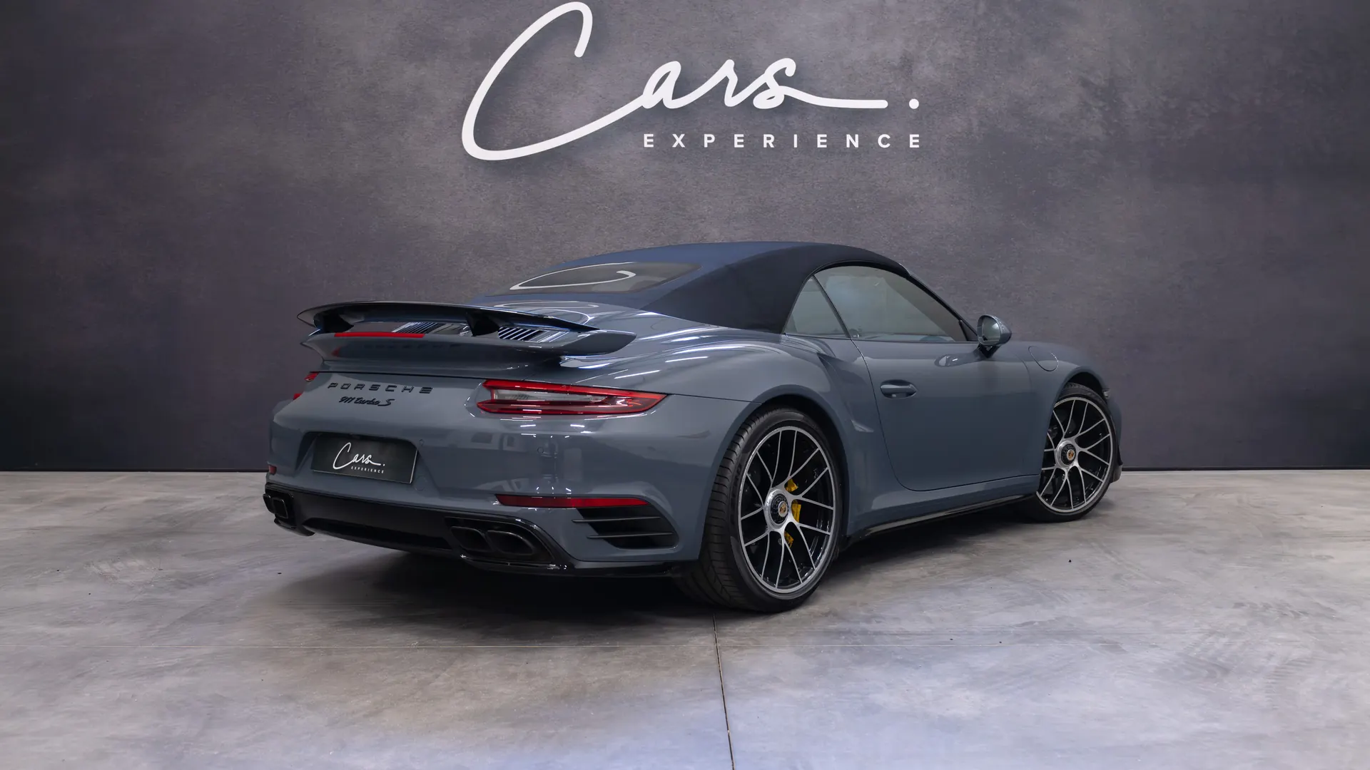 Porsche 911 — photo 5