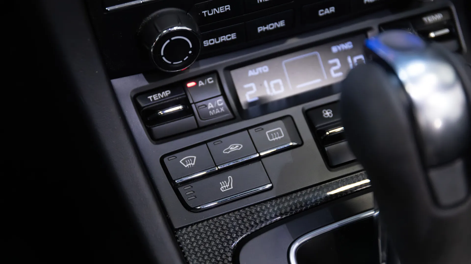 Porsche 911 — photo 34