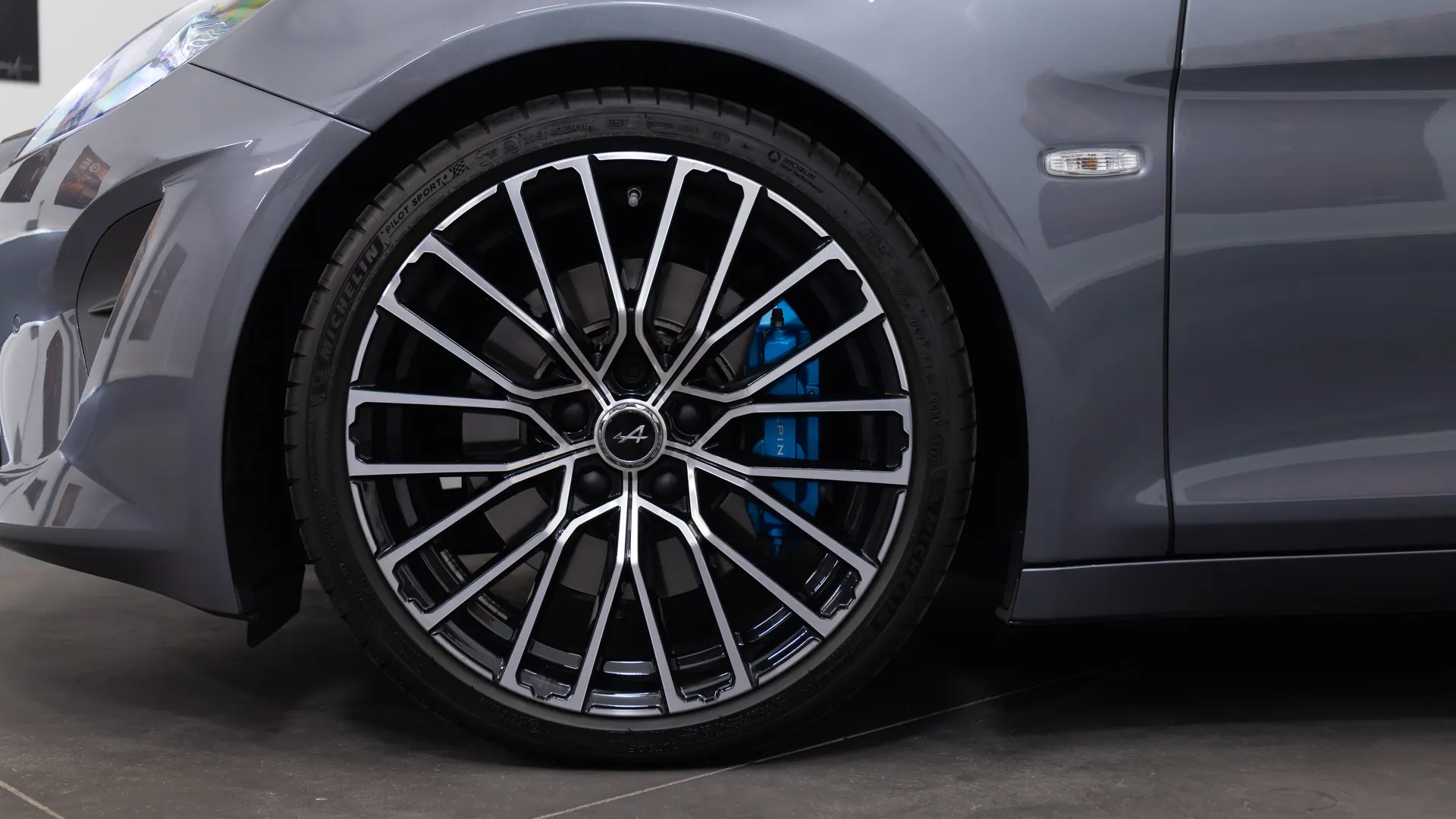 Alpine A110 — photo 5