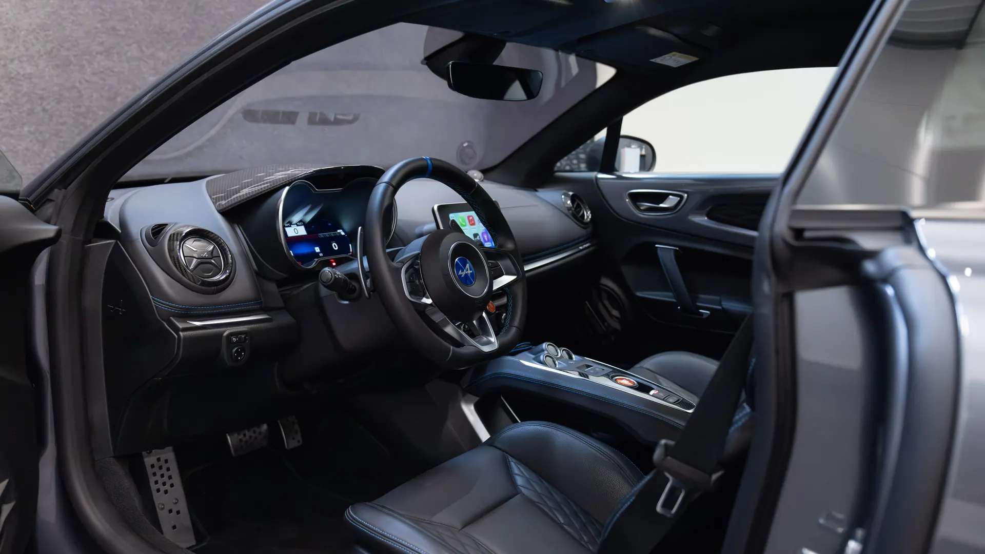 Alpine A110 — photo 11