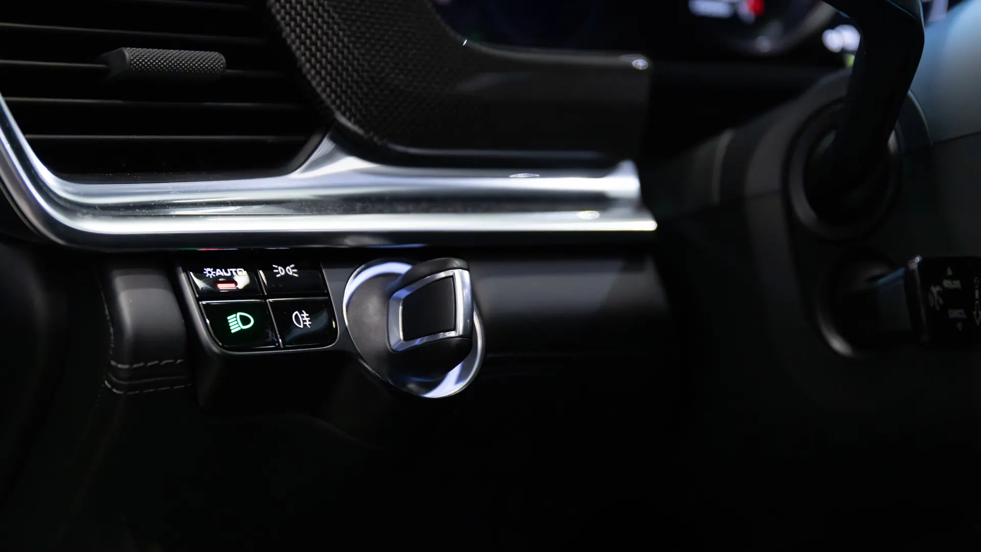 Porsche Panamera — photo 36