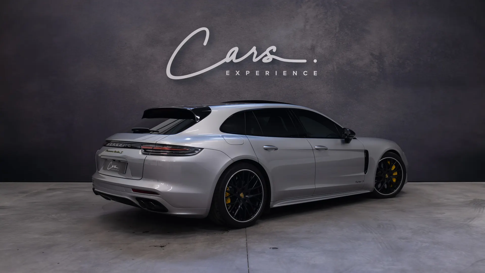 Porsche Panamera — photo 2