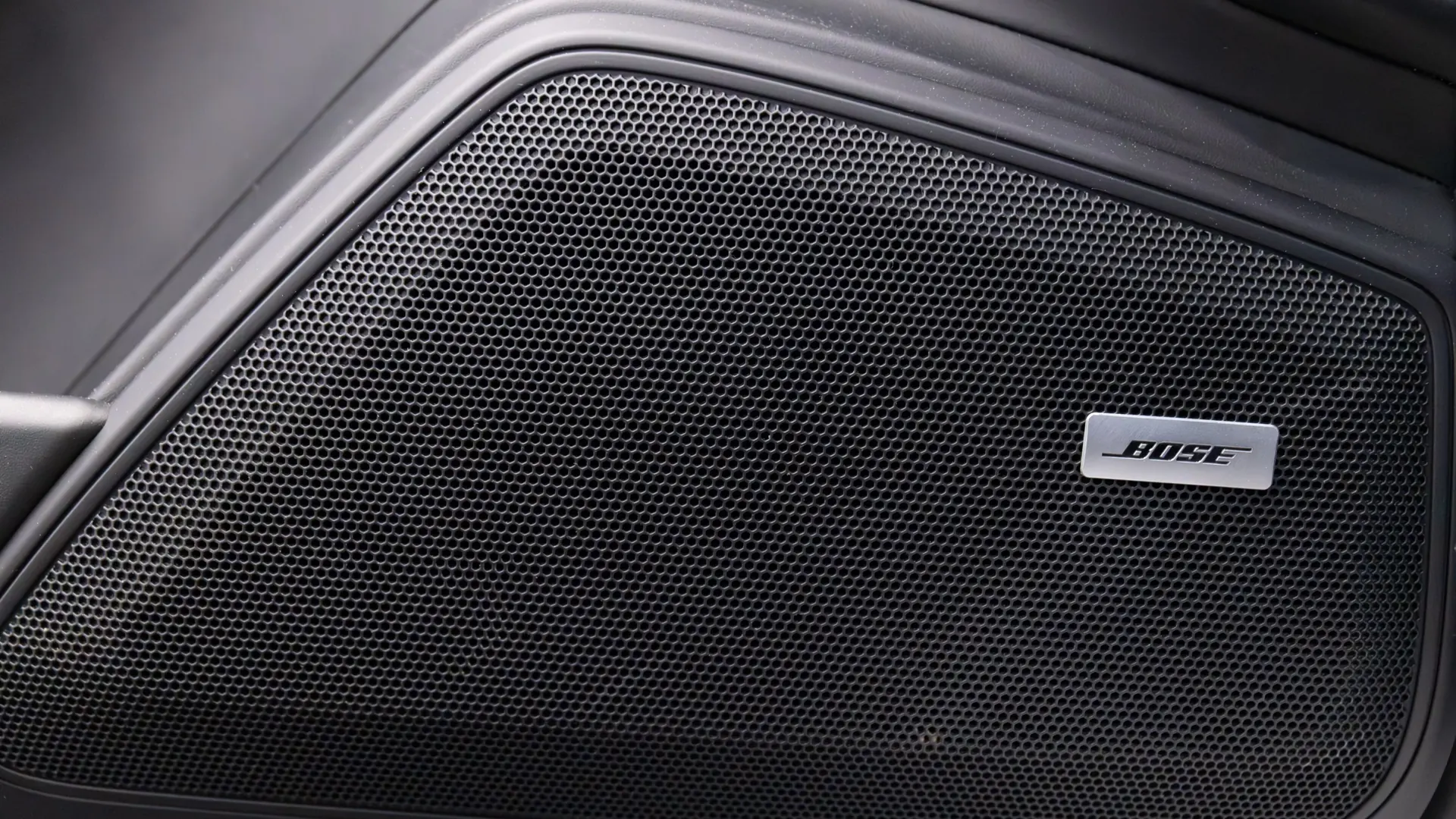 Porsche Panamera — photo 14