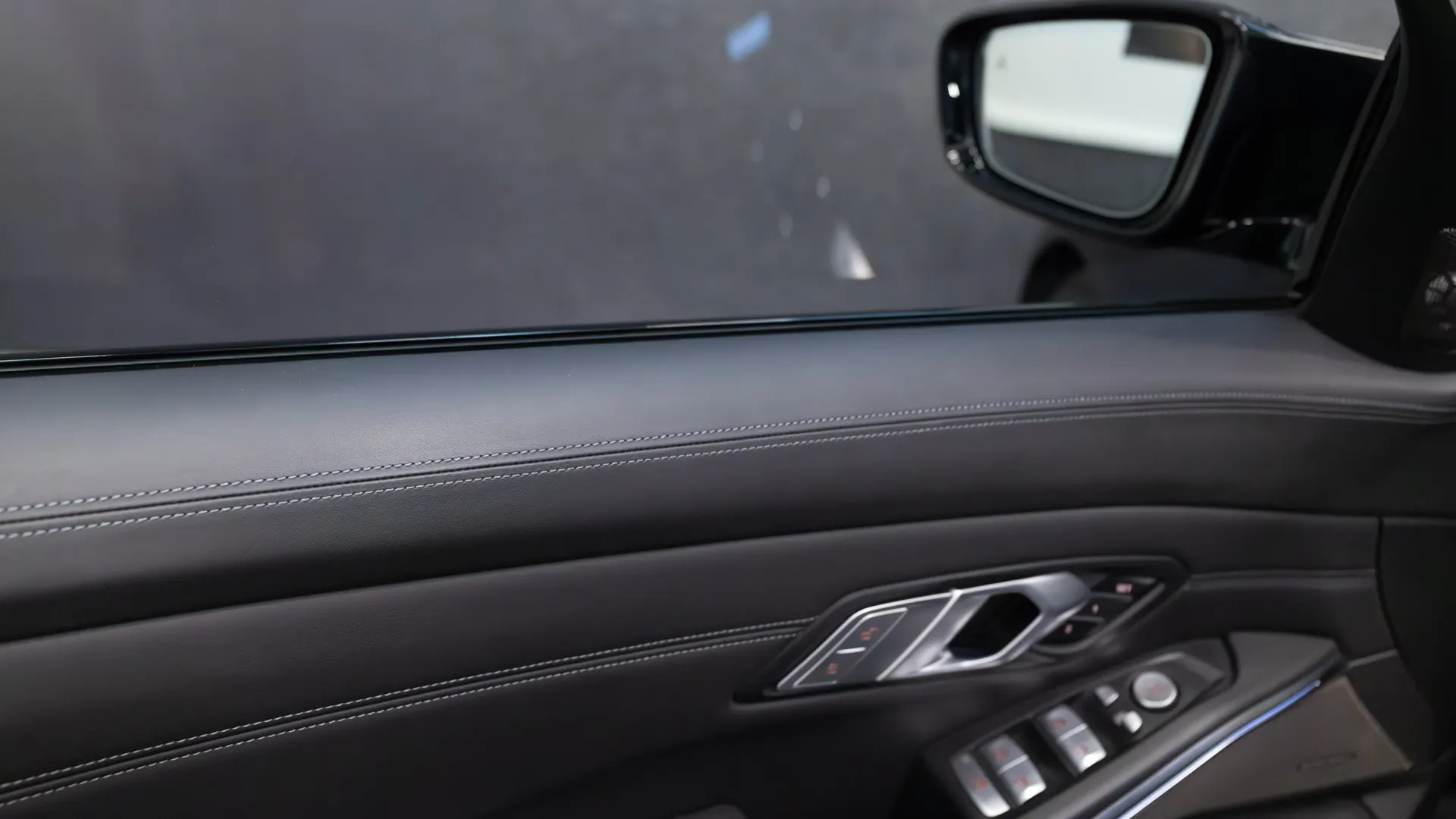 BMW M3 — photo 11
