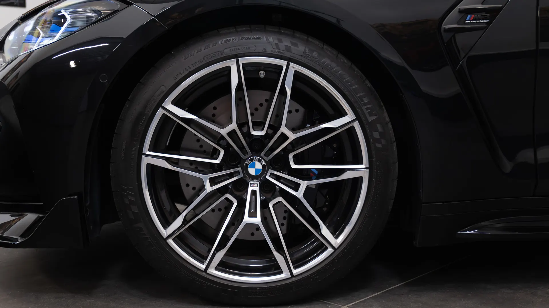 BMW M3 — photo 5