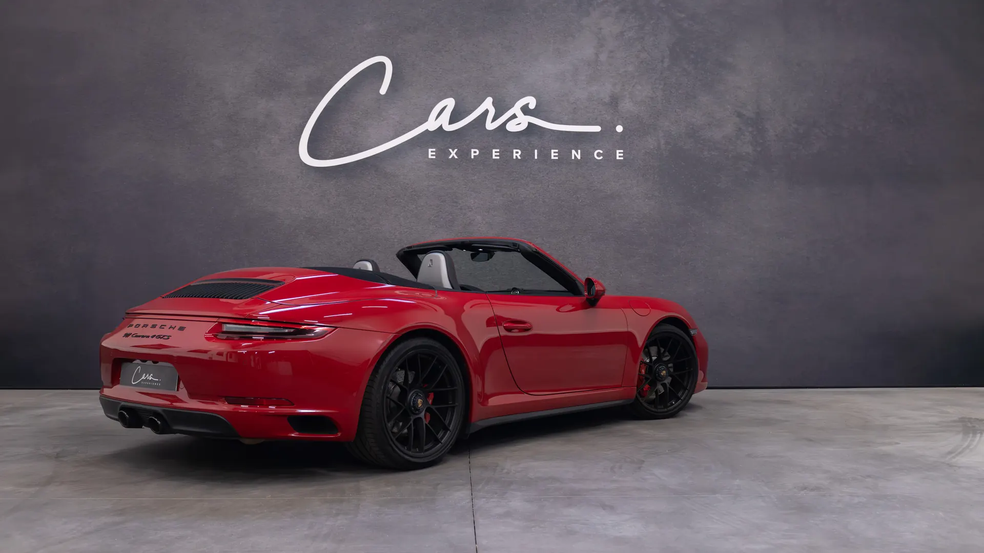 Porsche 911 — photo 6