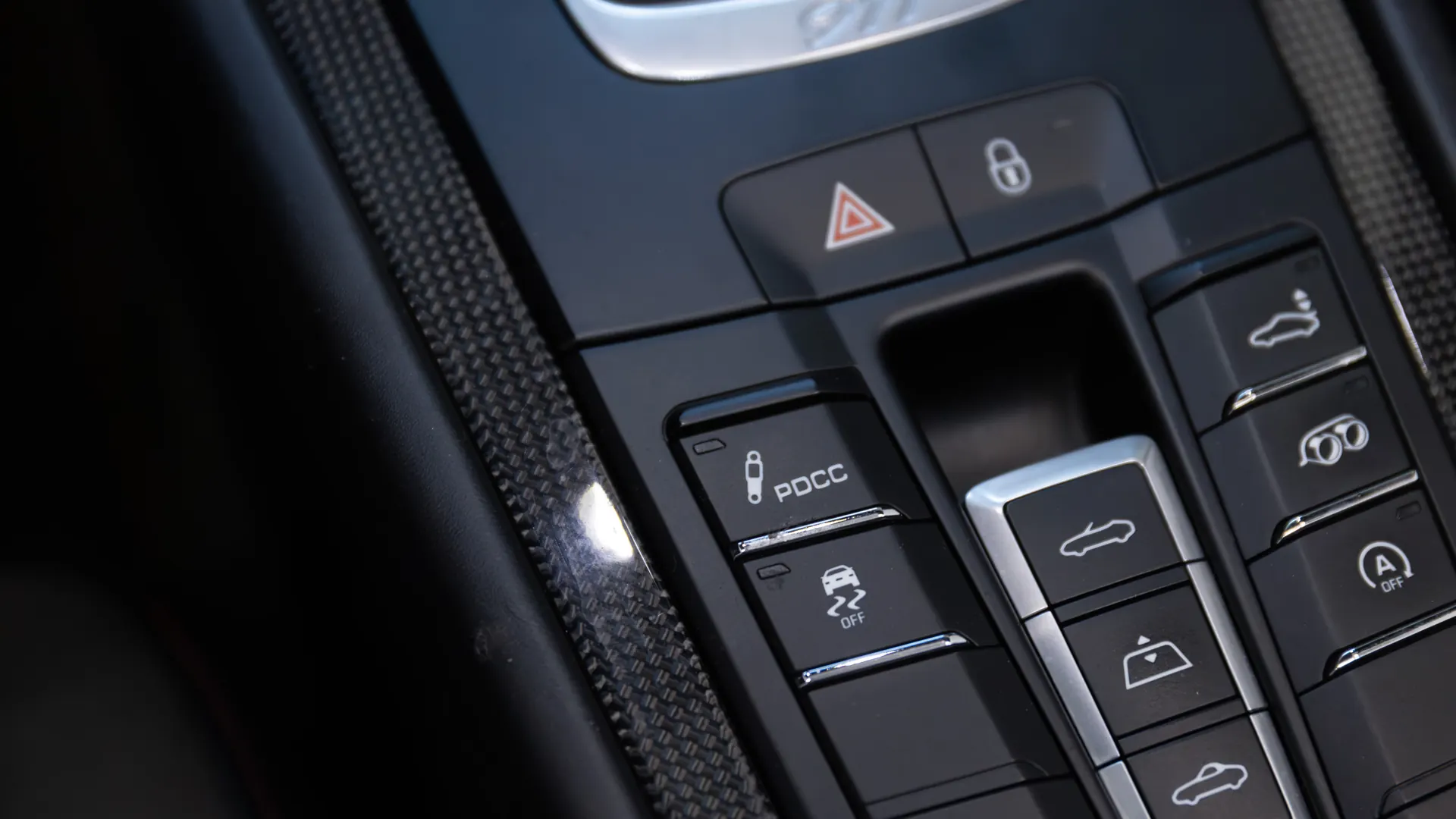 Porsche 911 — photo 26