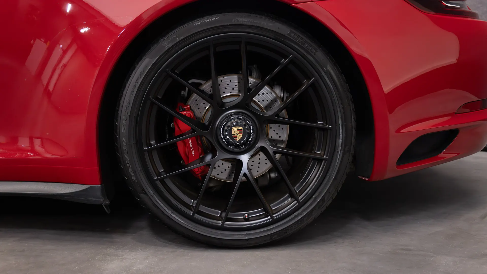Porsche 911 — photo 9