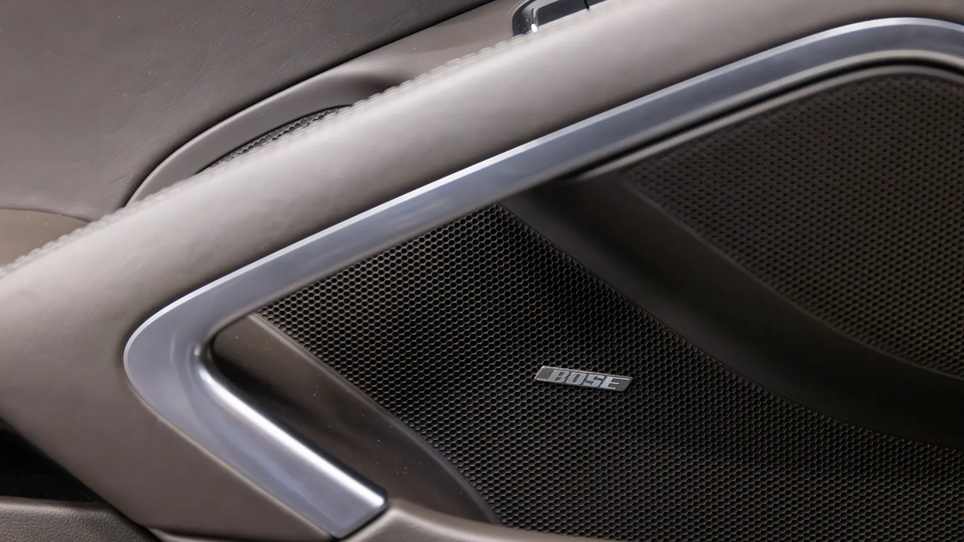 Porsche 911 — photo 10