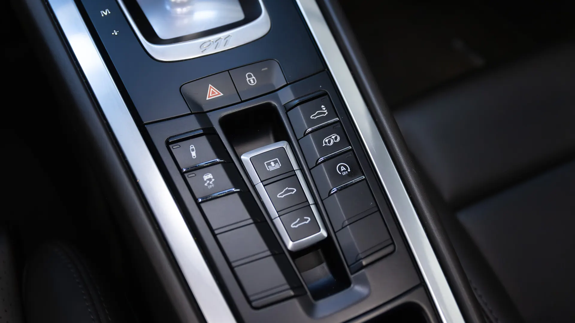 Porsche 911 — photo 22