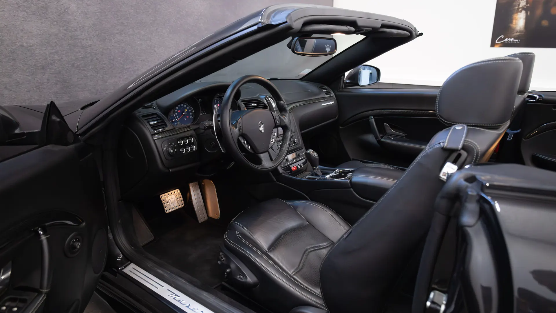 Maserati GranCabrio — photo 16