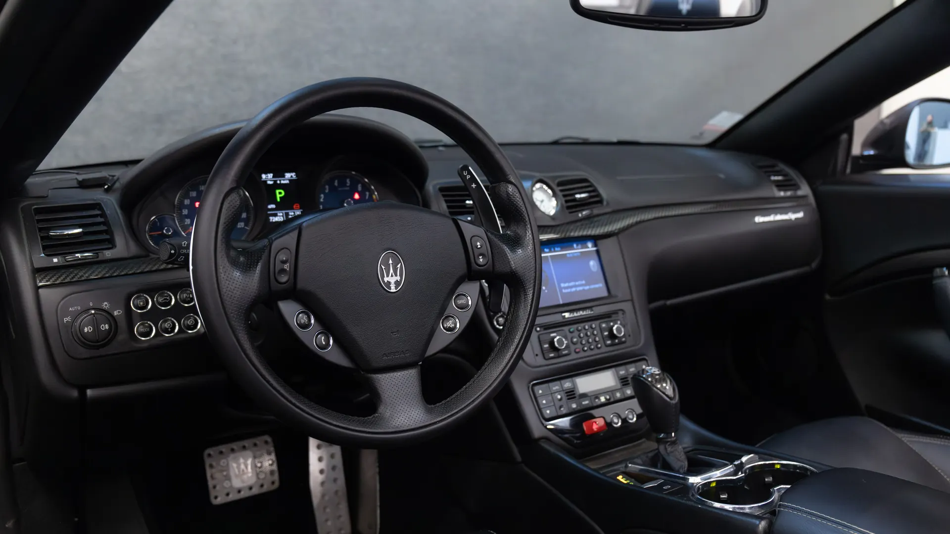 Maserati GranCabrio — photo 20