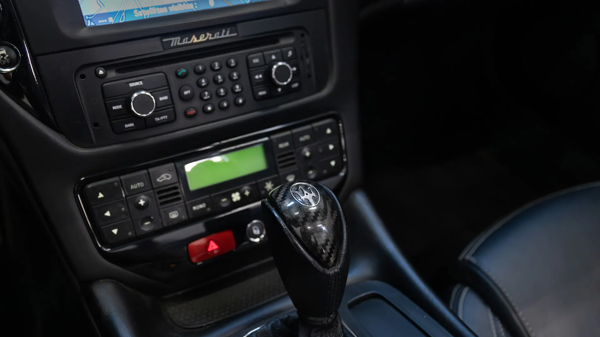 Maserati GranCabrio — photo 29