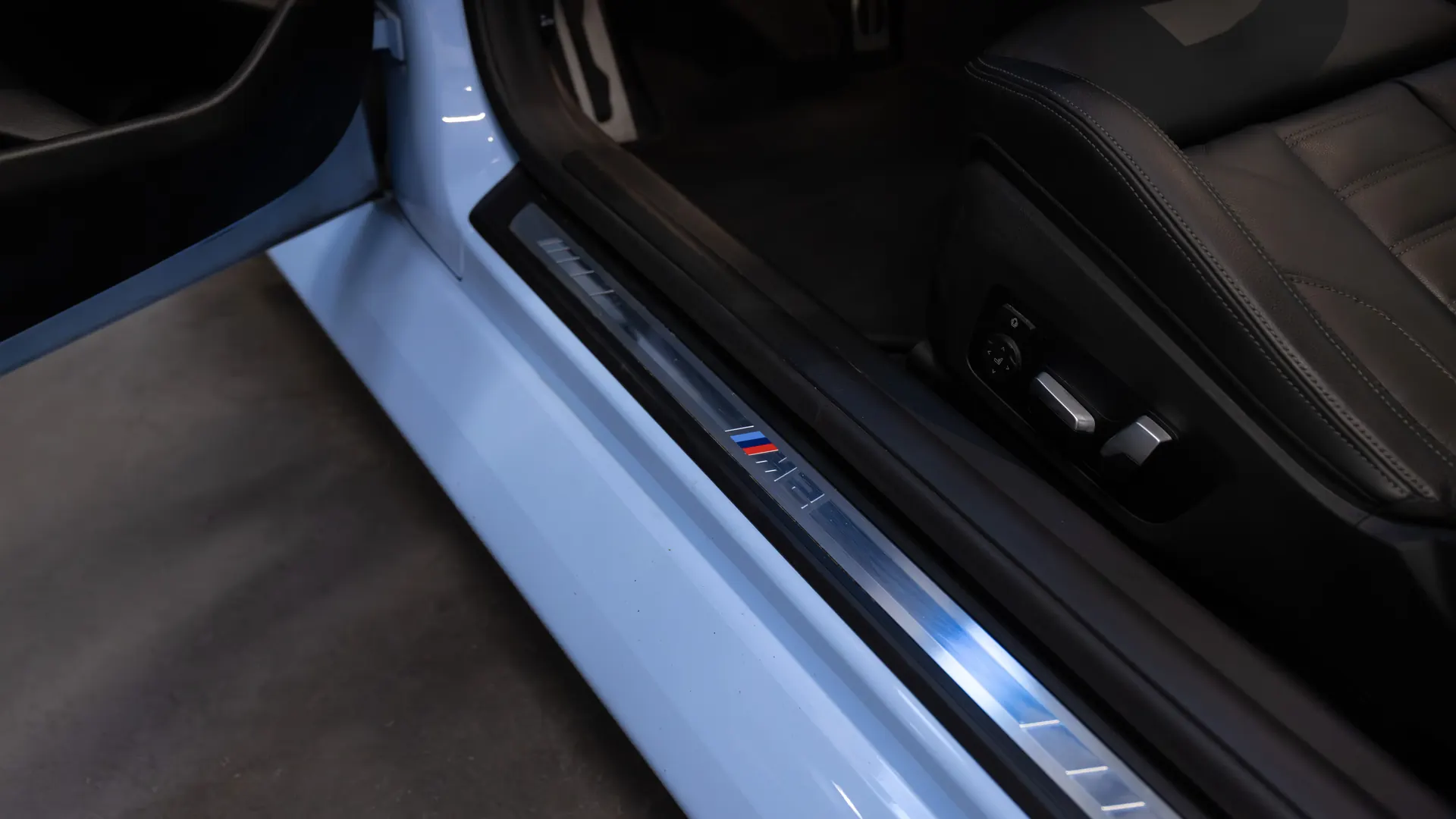 BMW M2 — photo 11