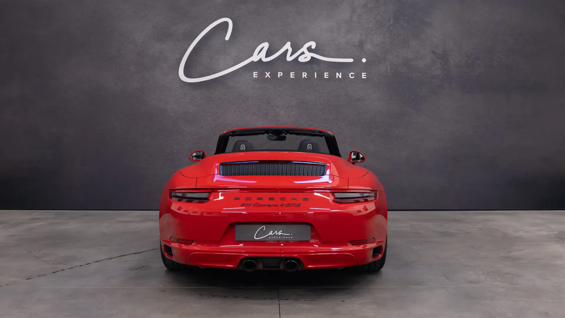 Porsche 911 — photo 8