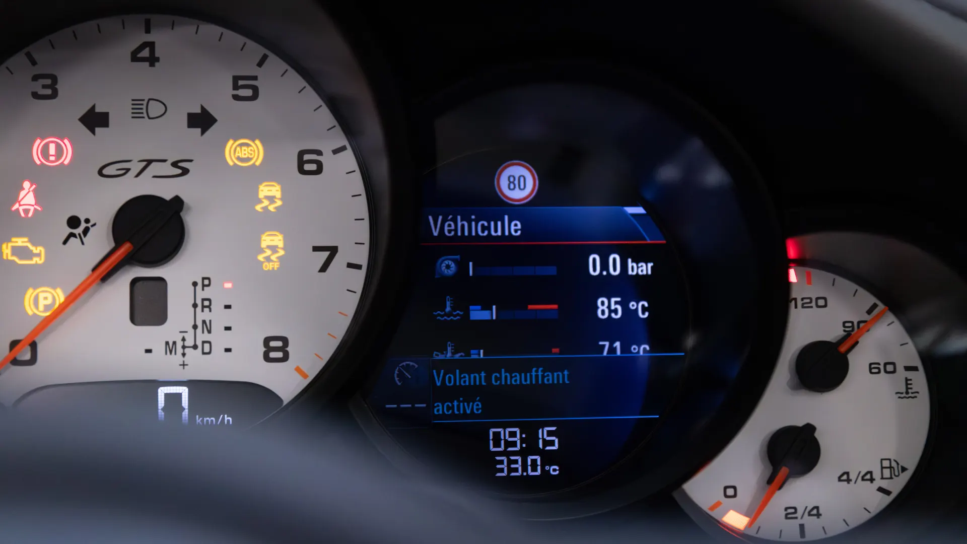 Porsche 911 — photo 32