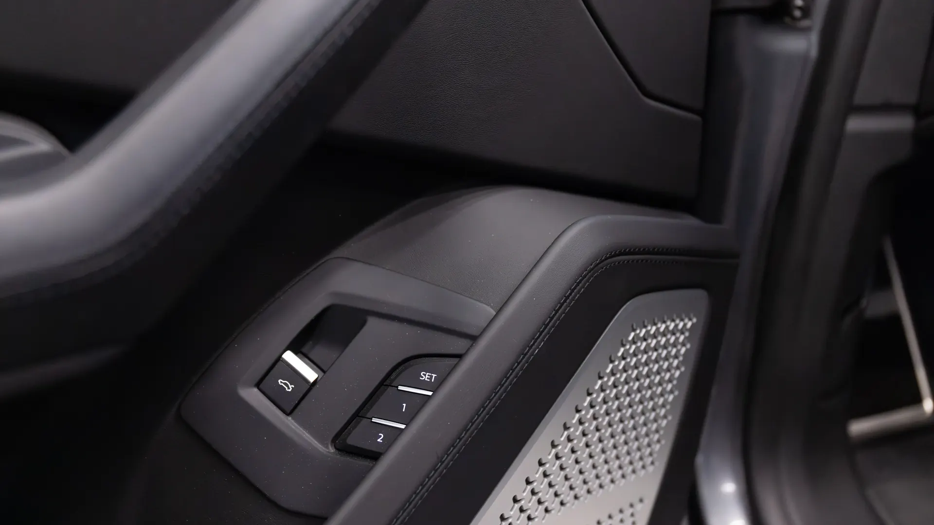 Lamborghini Urus — photo 6