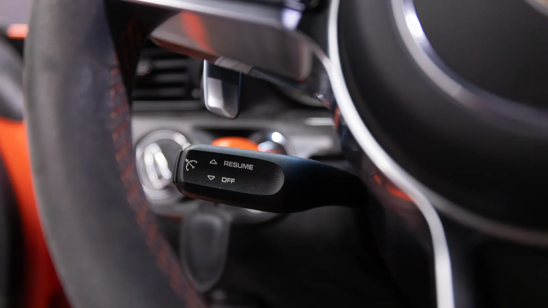Porsche 911 — photo 16