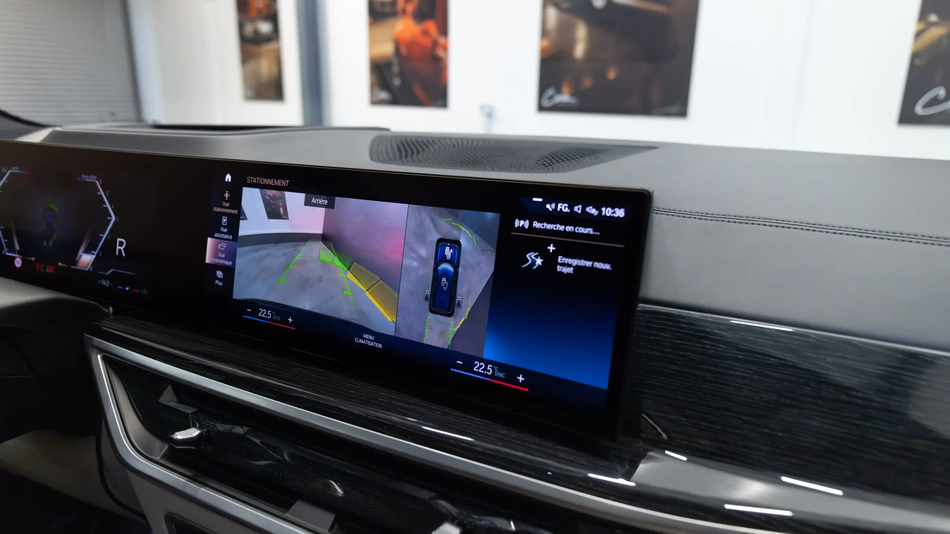 BMW X7 — photo 29