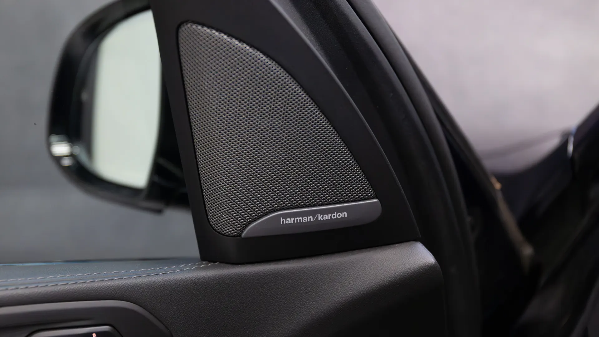 BMW X7 — photo 42
