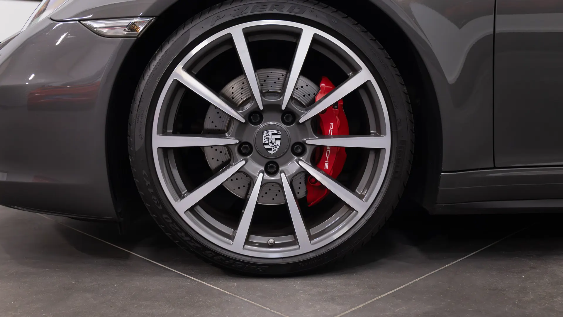 Porsche 991.1 — photo 7