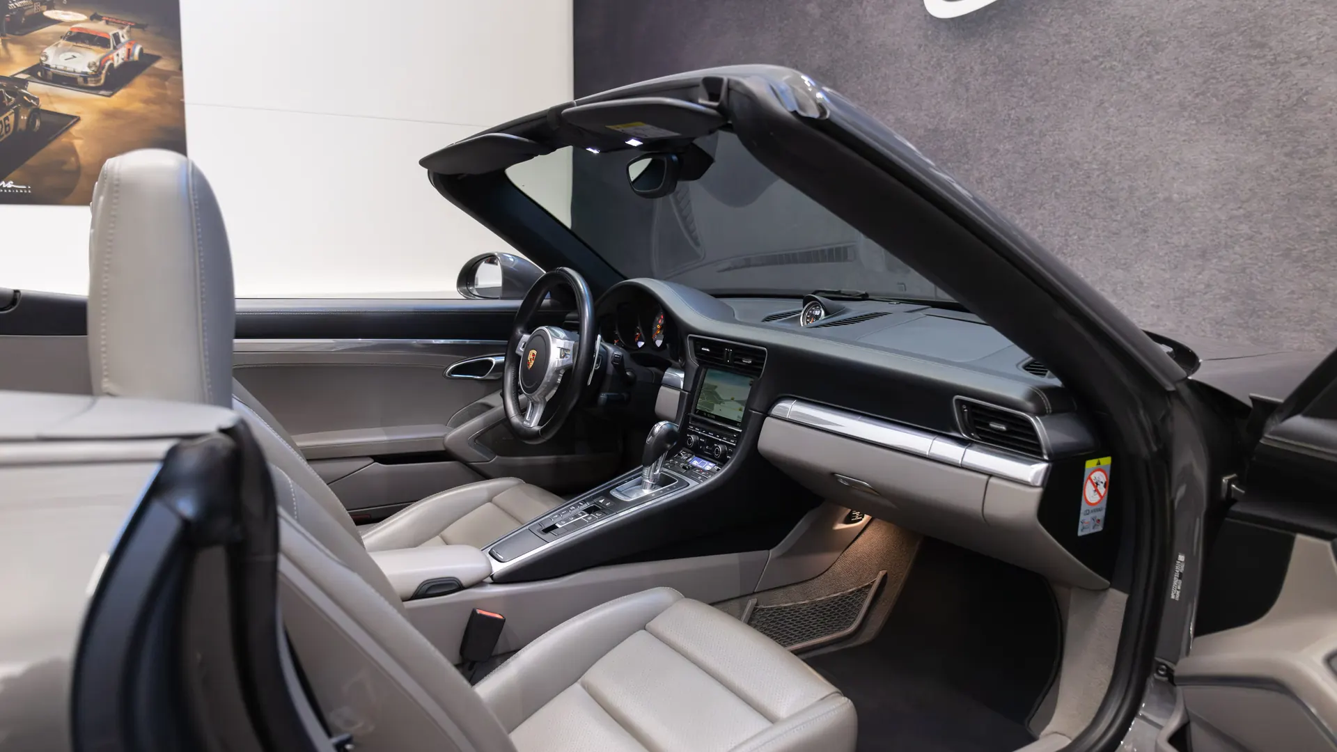 Porsche 991.1 — photo 20