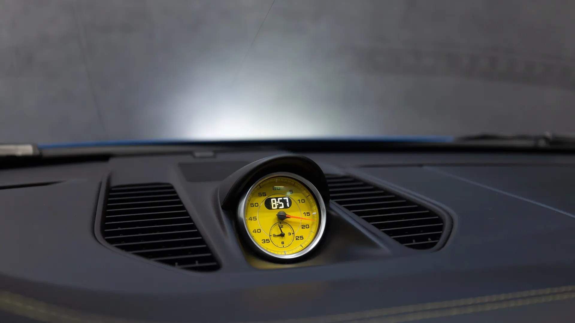 Porsche 991.1 — photo 26