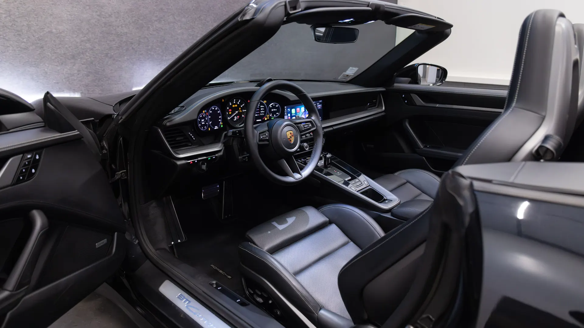 Porsche 911 — photo 10