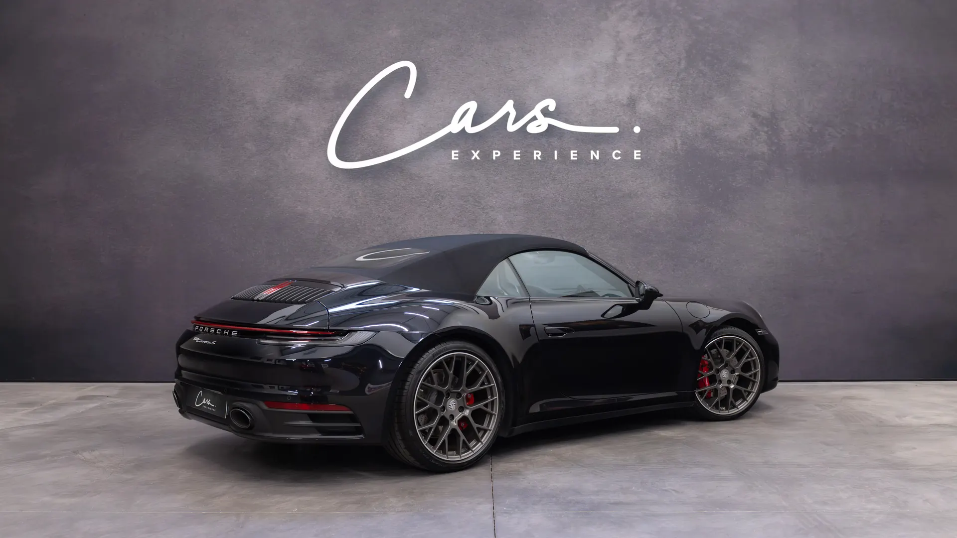 Porsche 911 — photo 6