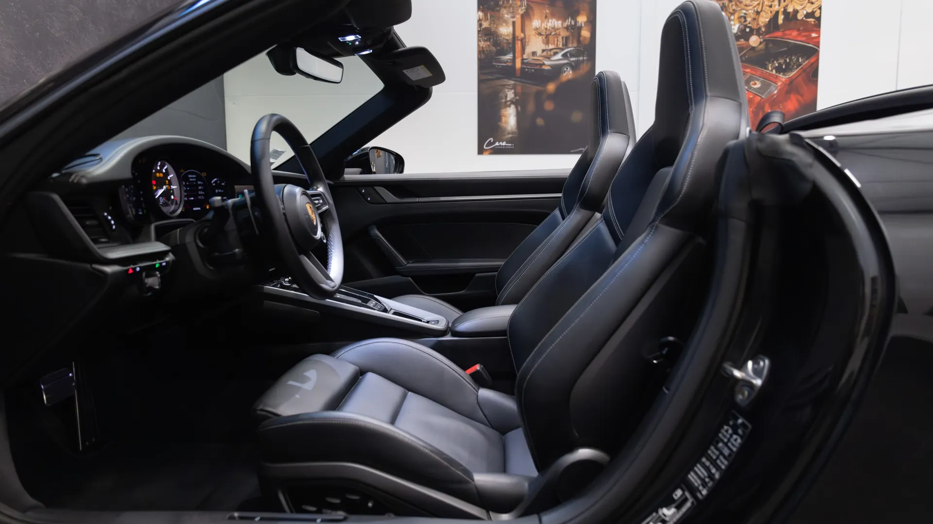 Porsche 911 — photo 13