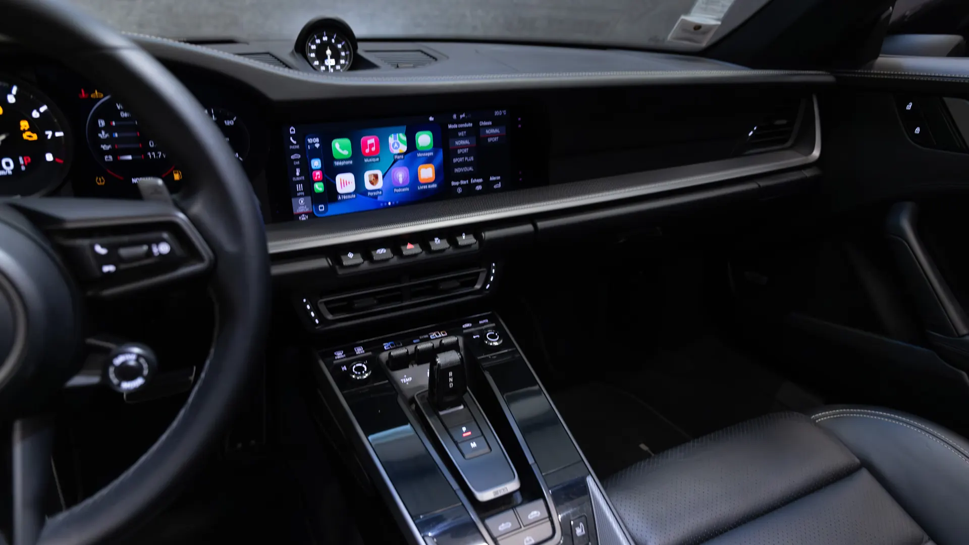 Porsche 911 — photo 15