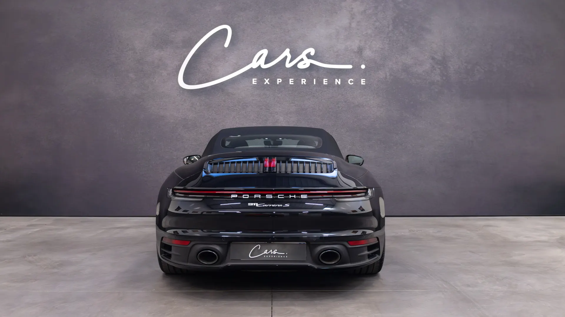 Porsche 911 — photo 8