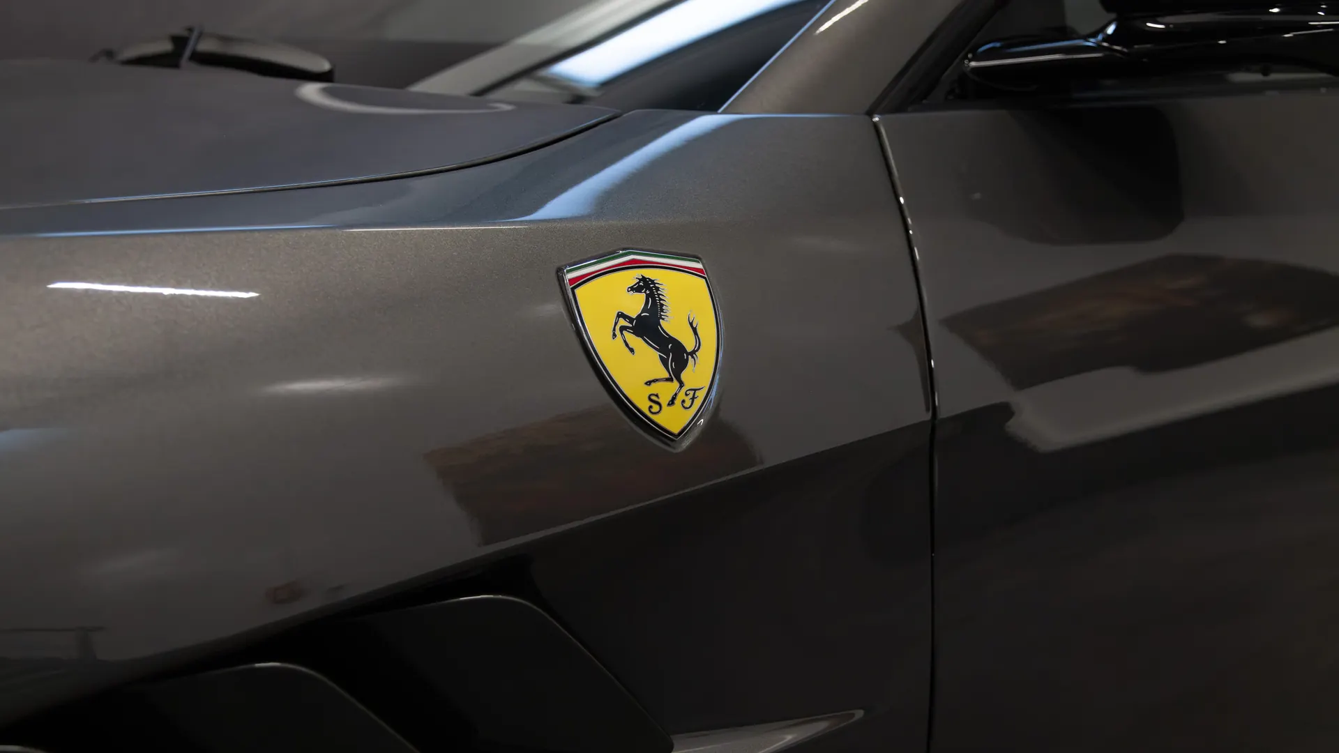 Ferrari GTC4Lusso — photo 6