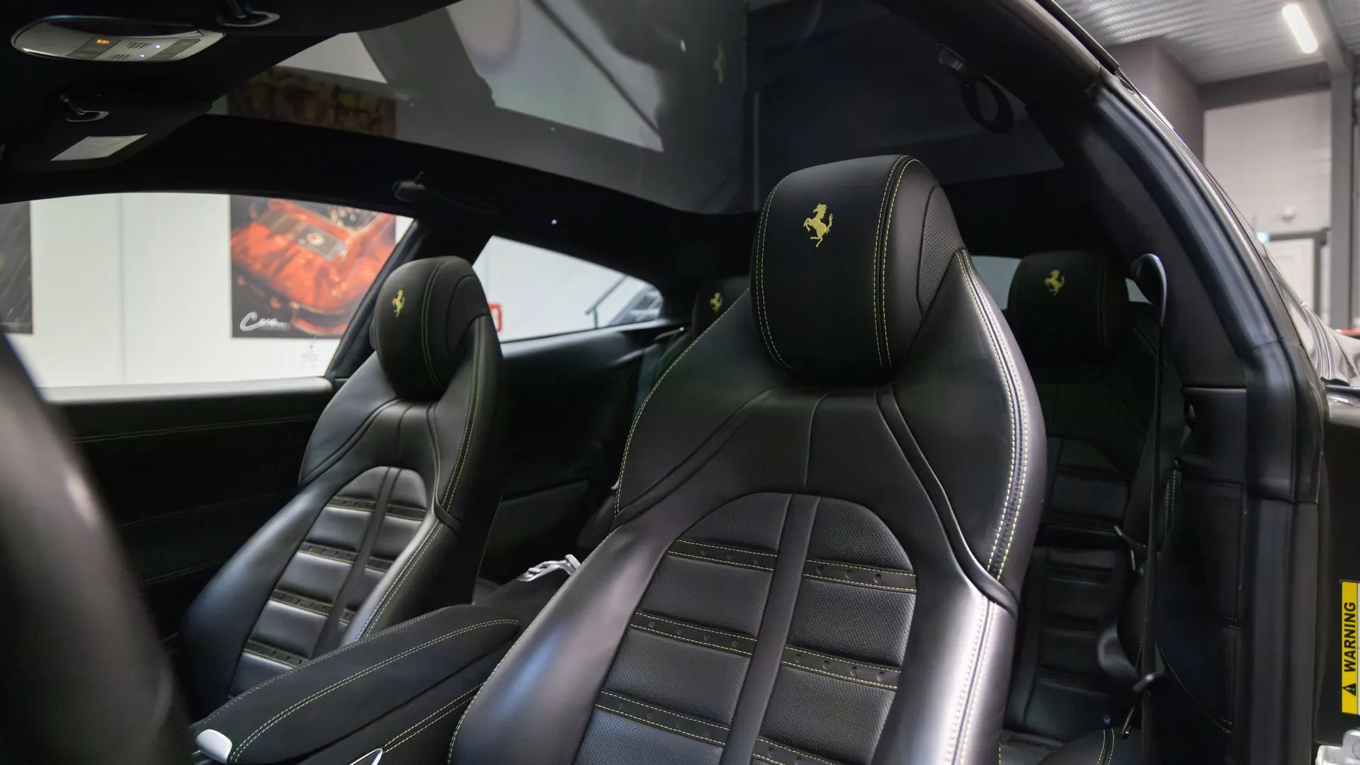 Ferrari GTC4Lusso — photo 20