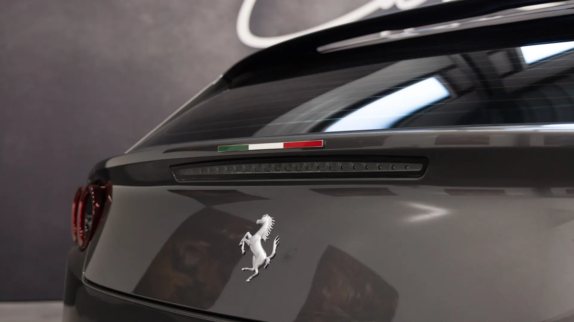 Ferrari GTC4Lusso — photo 7