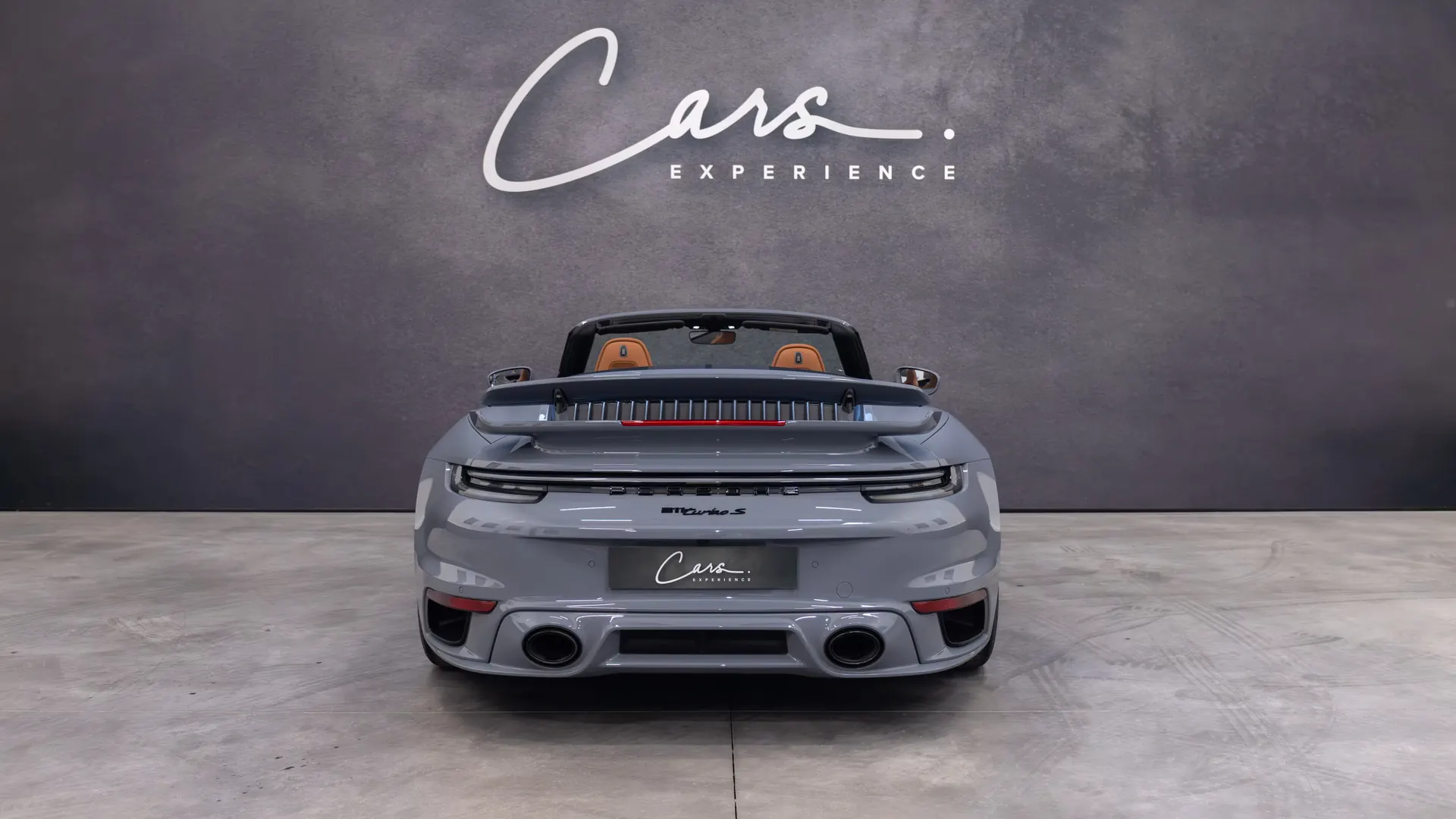 Porsche 911 — photo 7