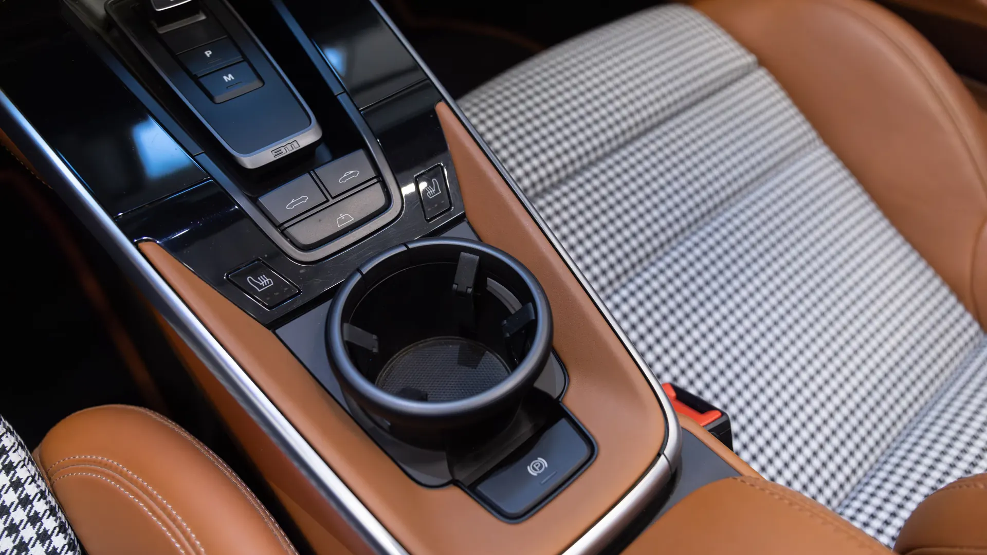 Porsche 911 — photo 33