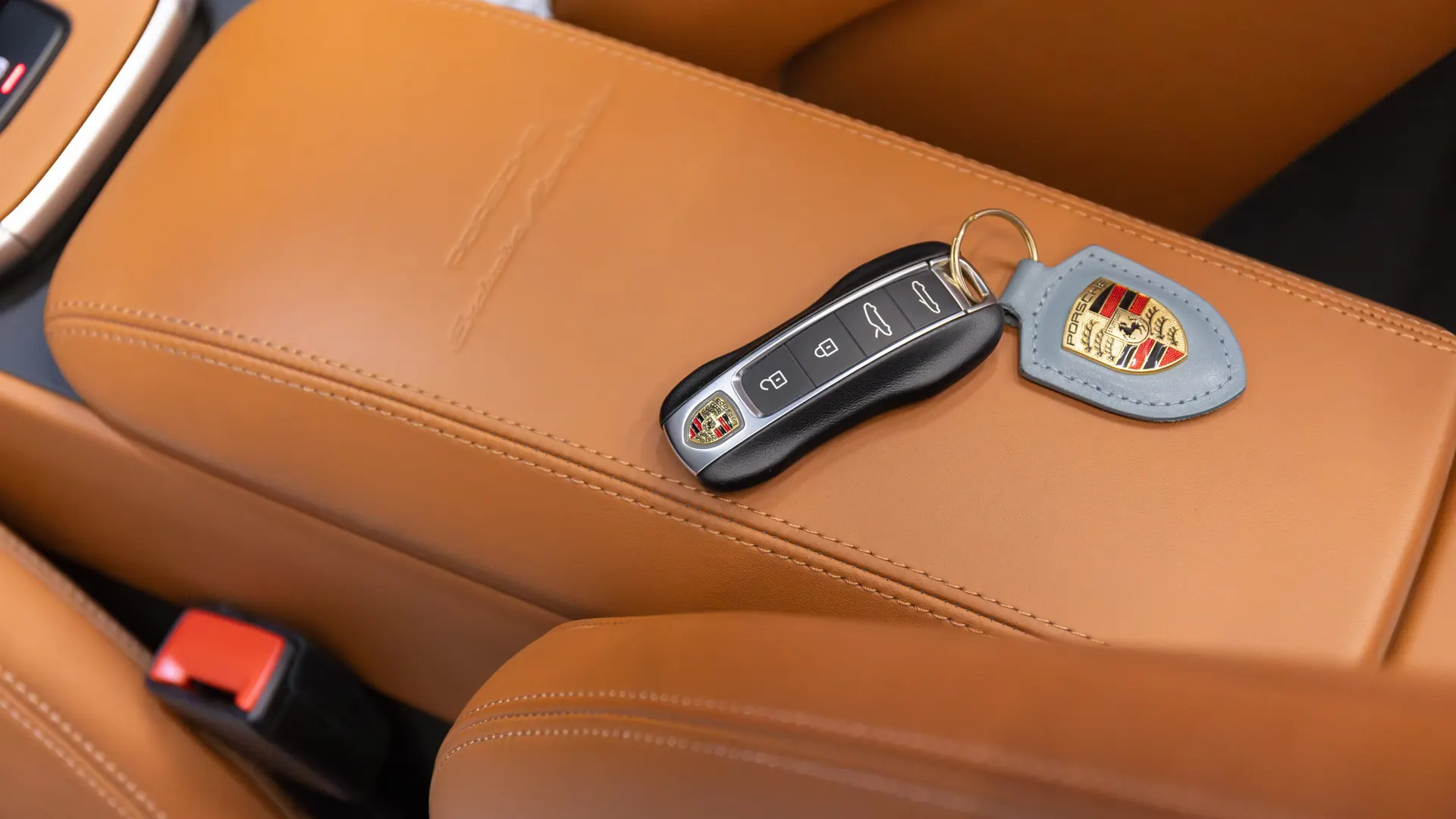 Porsche 911 — photo 37