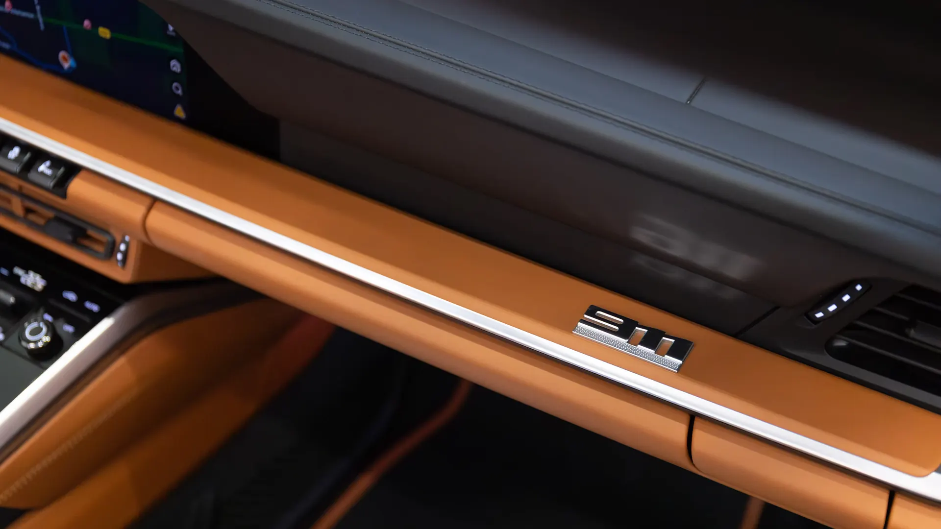 Porsche 911 — photo 38