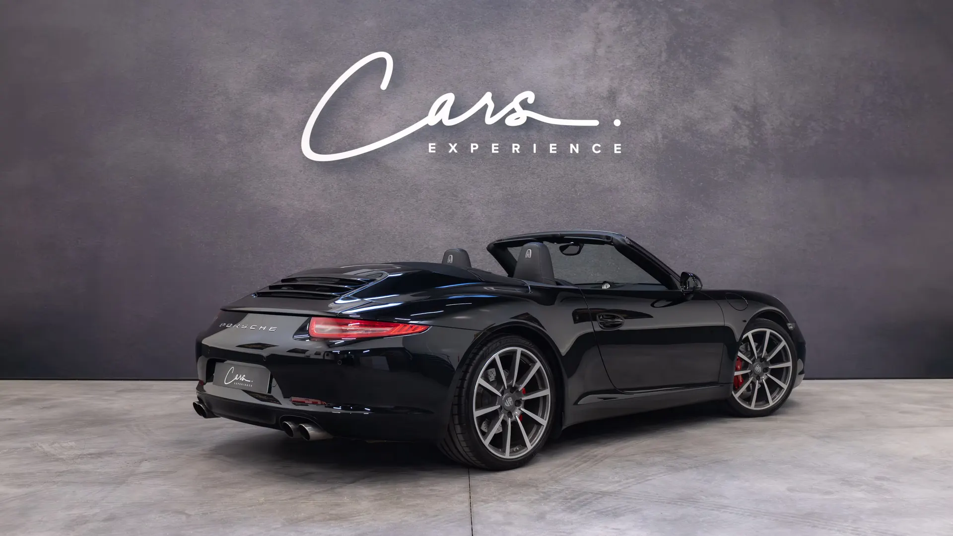 Porsche 911 — photo 9