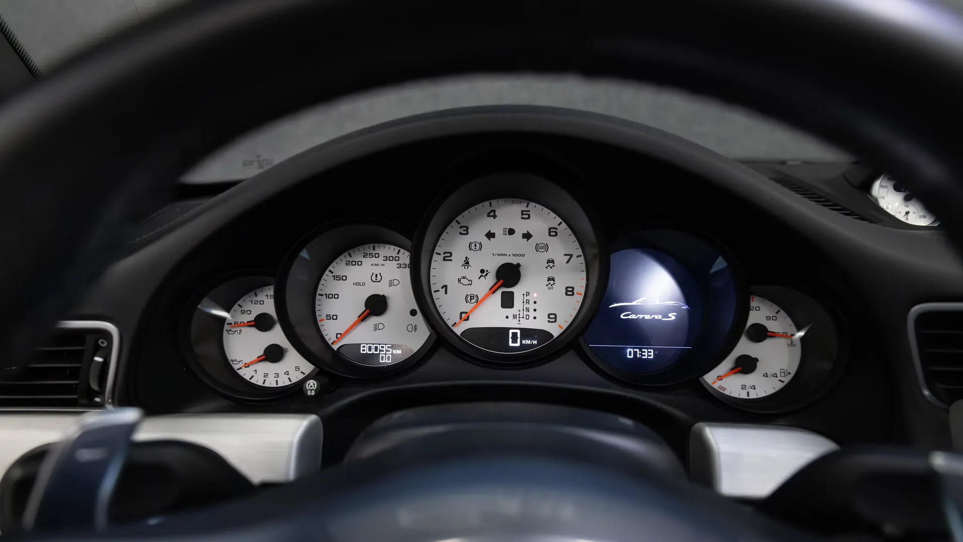 Porsche 911 — photo 24