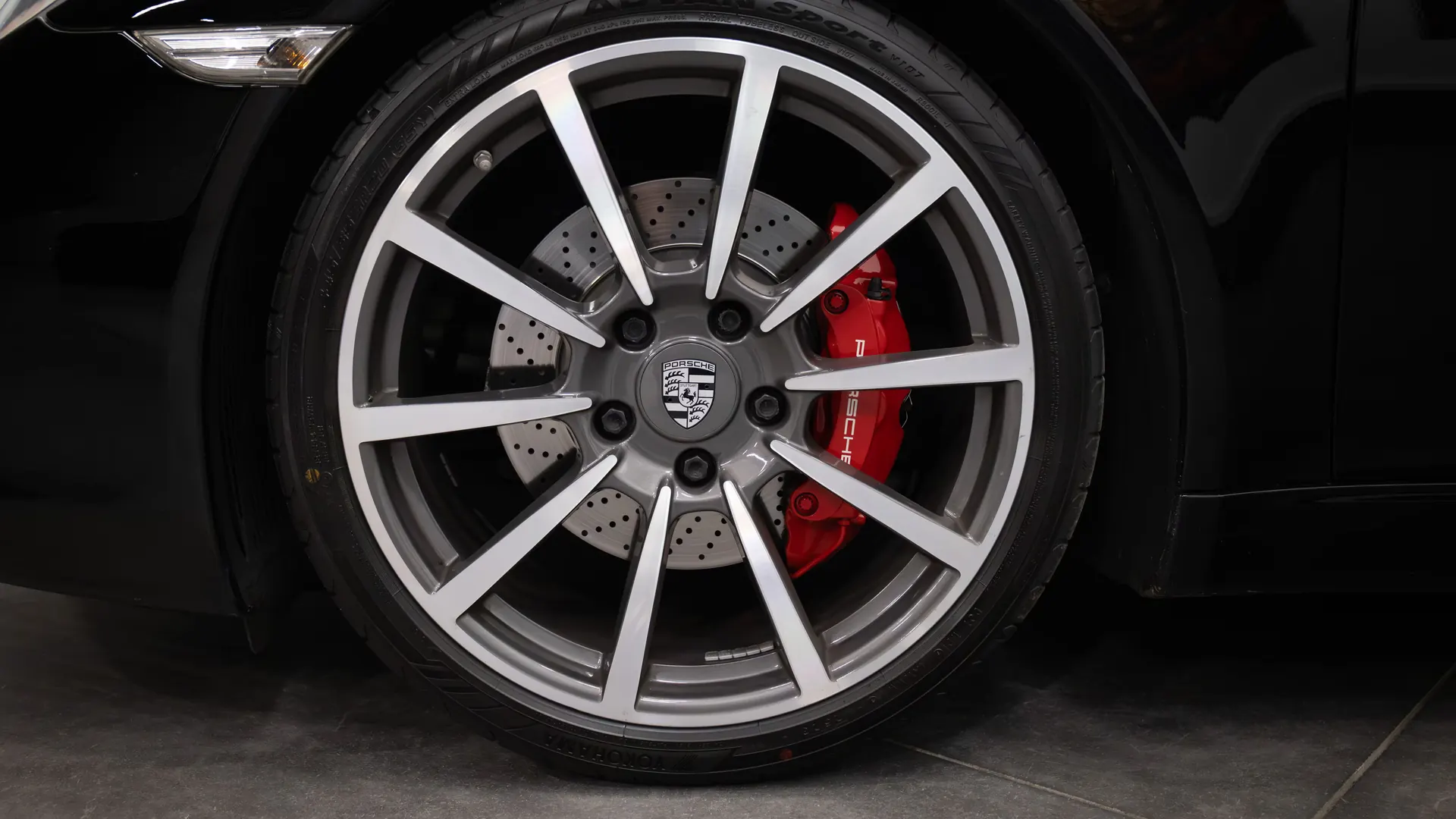 Porsche 911 — photo 11