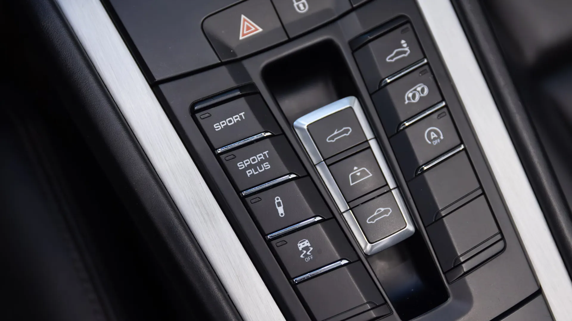 Porsche 911 — photo 29
