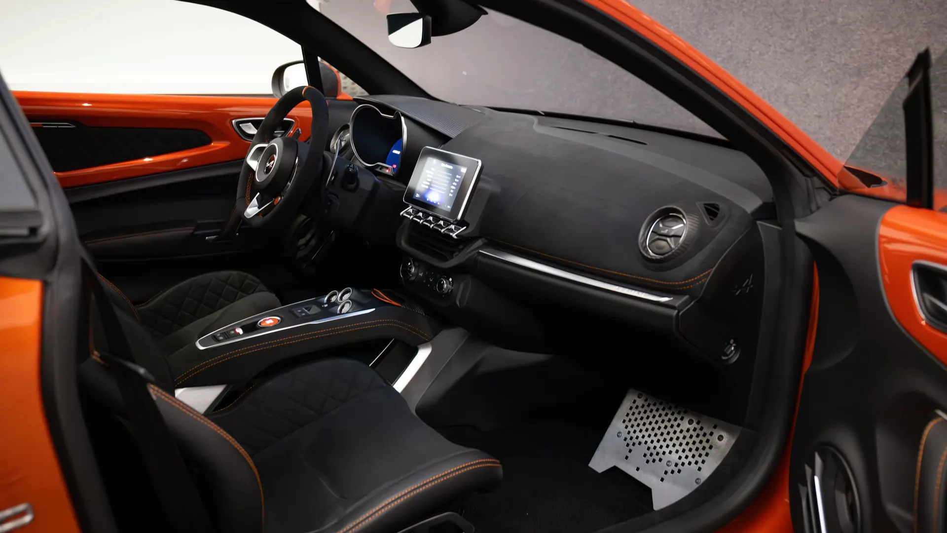 Alpine A110 — photo 14