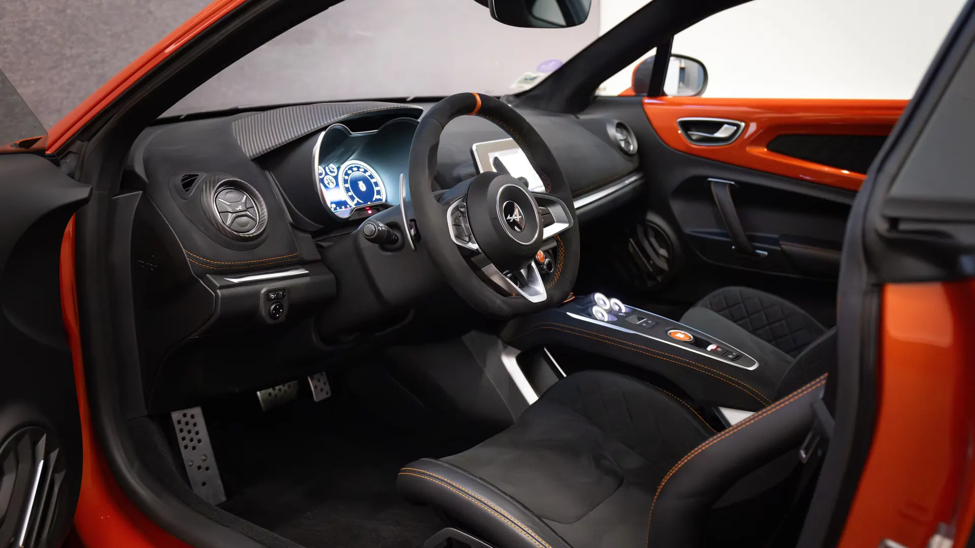 Alpine A110 — photo 13